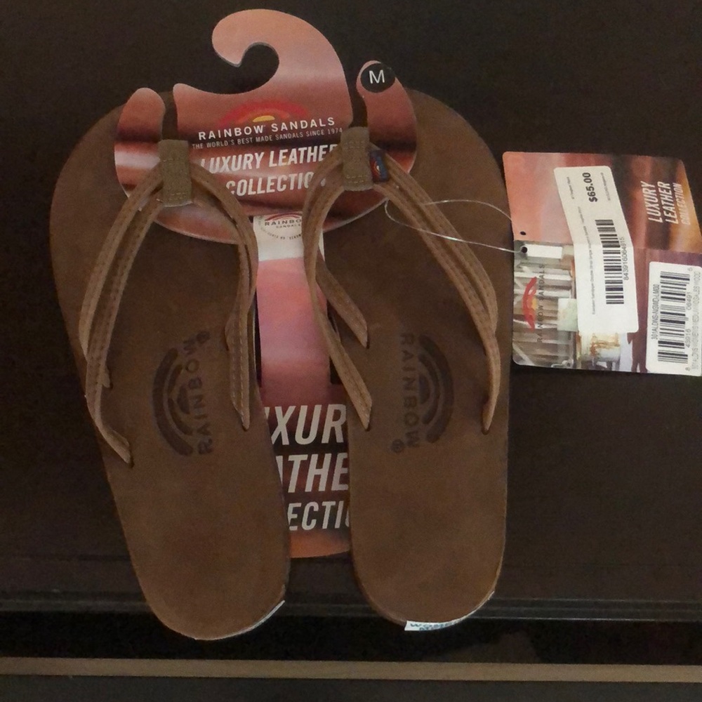 NWT Thin double strap Rainbow flip flops